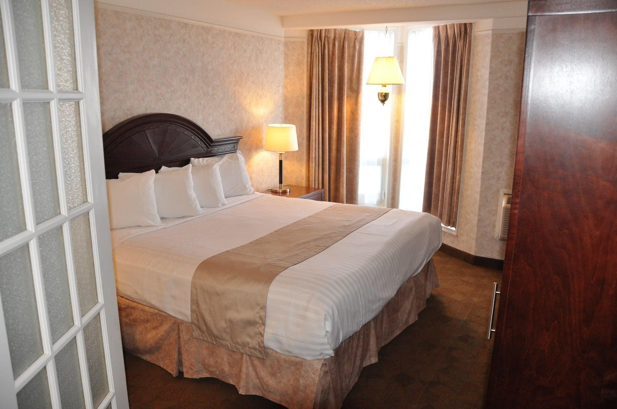 Travelodge by Wyndham Lloydminster Eksteriør billede