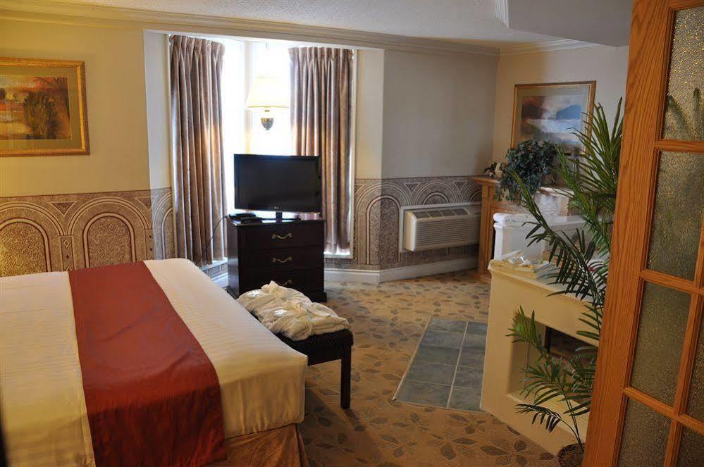 Travelodge by Wyndham Lloydminster Eksteriør billede
